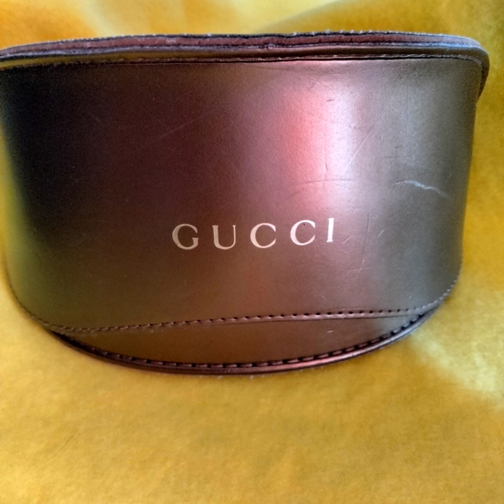 Gucci glasses case